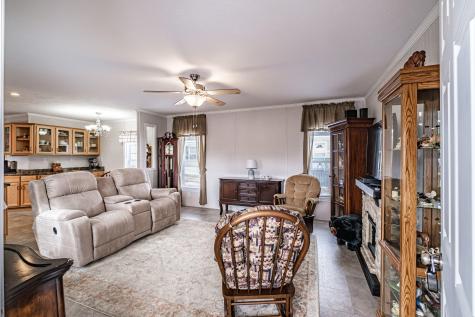 23 Kapote Drive Norway ME 04268