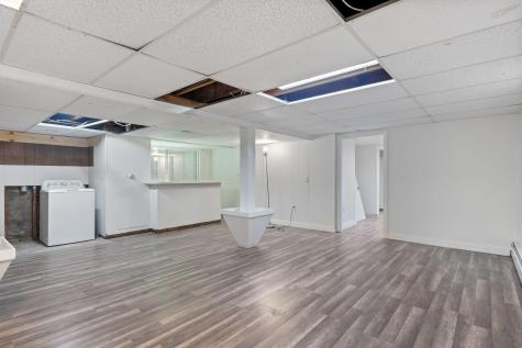 5 Eastgate Avenue Biddeford ME 04005