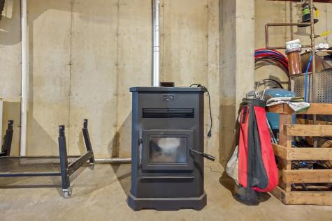 263 Ellsworth Road Aurora ME 04408