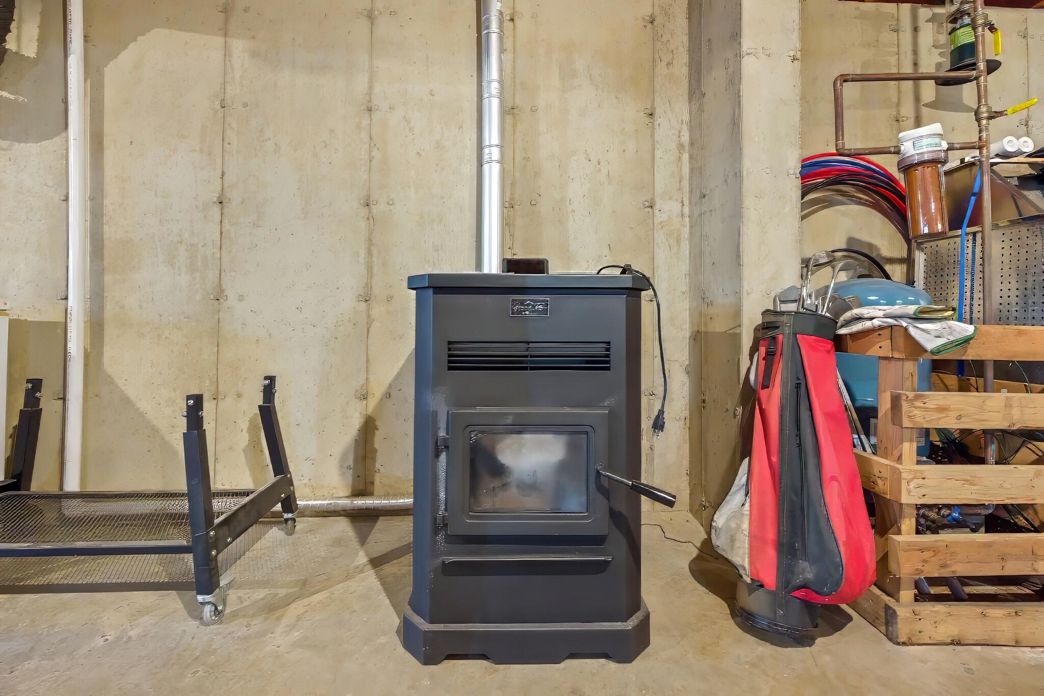 263 Ellsworth Road Aurora ME 04408