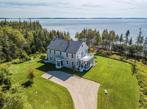 25 Nutter Point Drive Tremont ME 04612