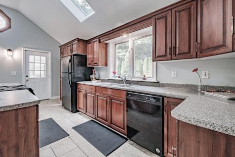 329 Gray Road Falmouth ME 04105