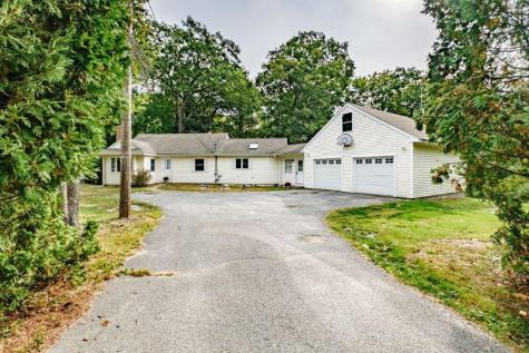 329 Gray Road Falmouth ME 04105