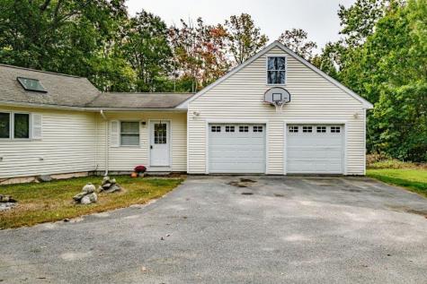 329 Gray Road Falmouth ME 04105