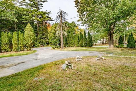 329 Gray Road Falmouth ME 04105