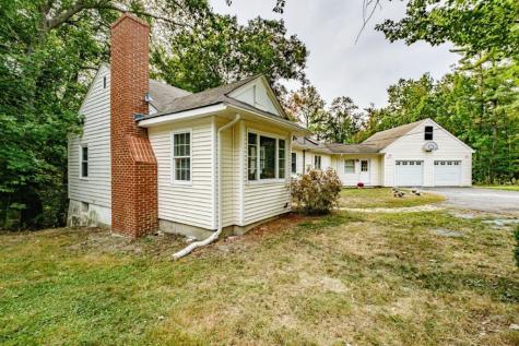 329 Gray Road Falmouth ME 04105
