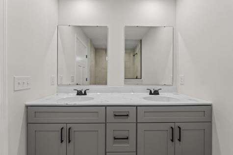 744 Ridge Road Bowdoinham ME 04008