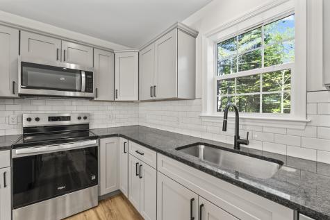 744 Ridge Road Bowdoinham ME 04008