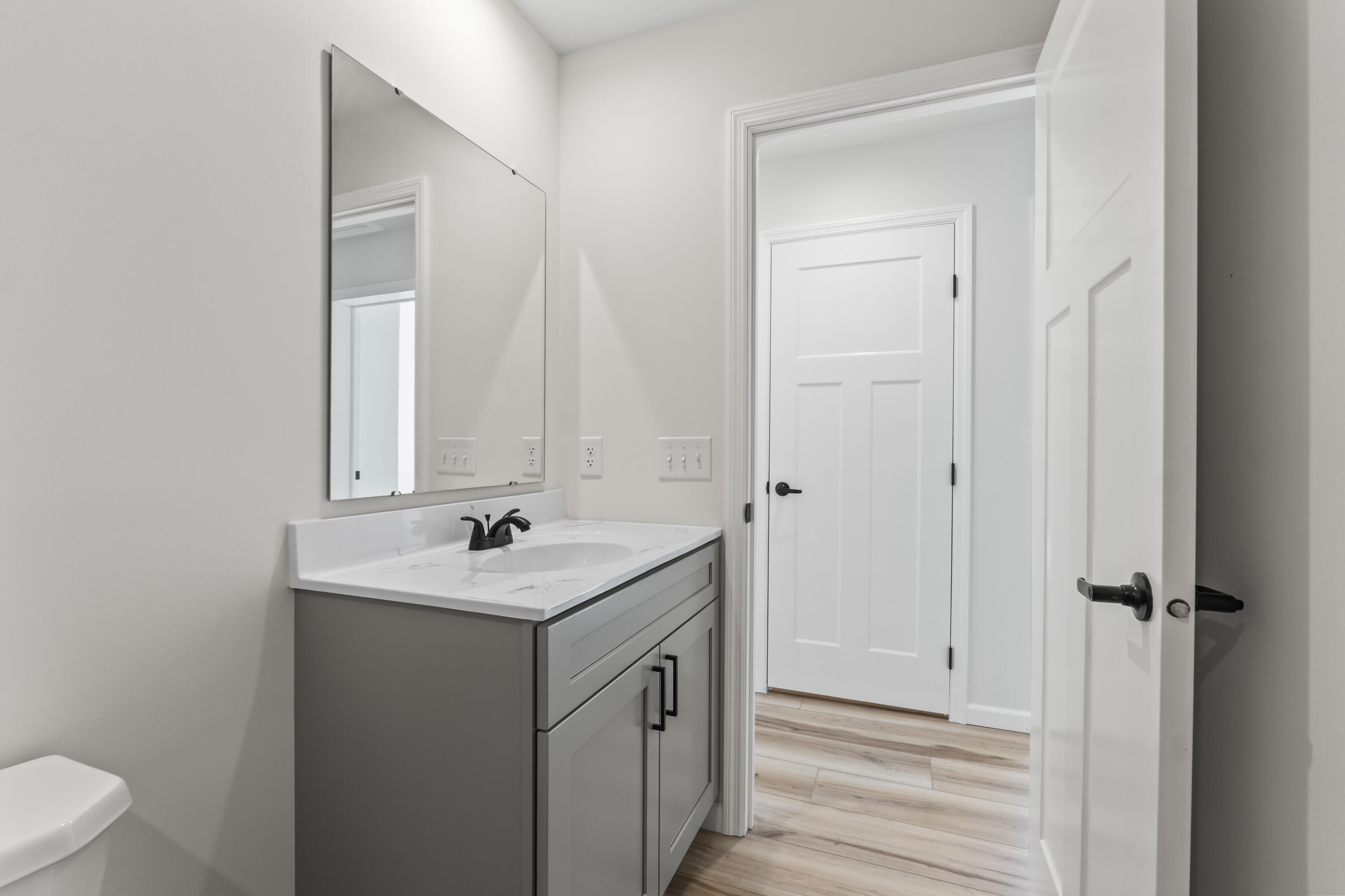 744 Ridge Road Bowdoinham ME 04008