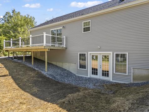 744 Ridge Road Bowdoinham ME 04008