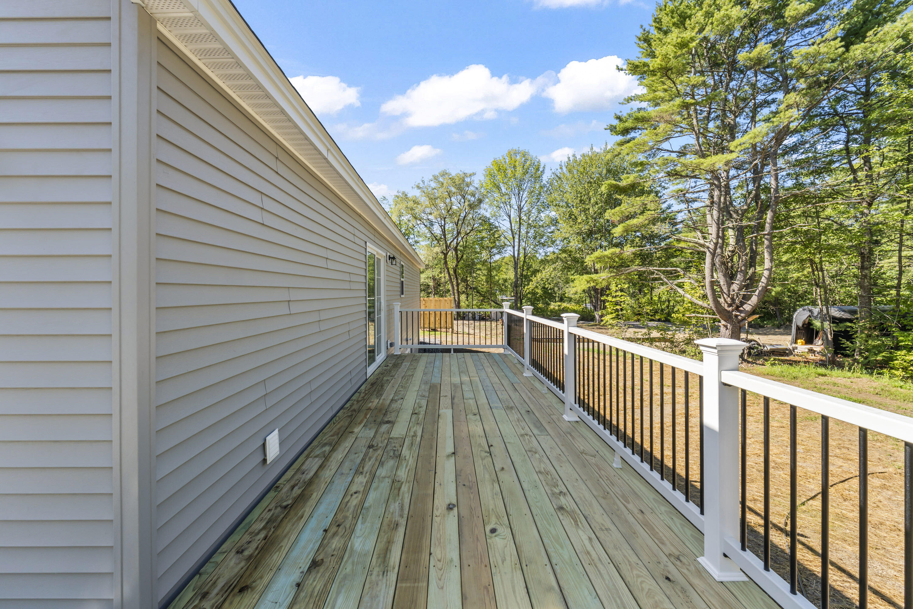 744 Ridge Road Bowdoinham ME 04008