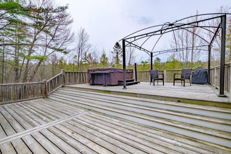 71 Egypt Road Gray ME 04039