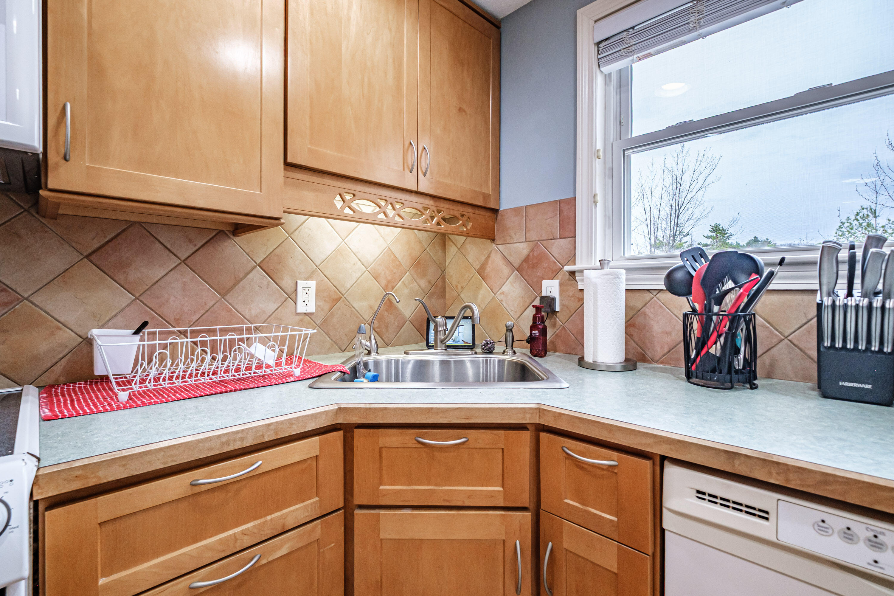 71 Egypt Road Gray ME 04039