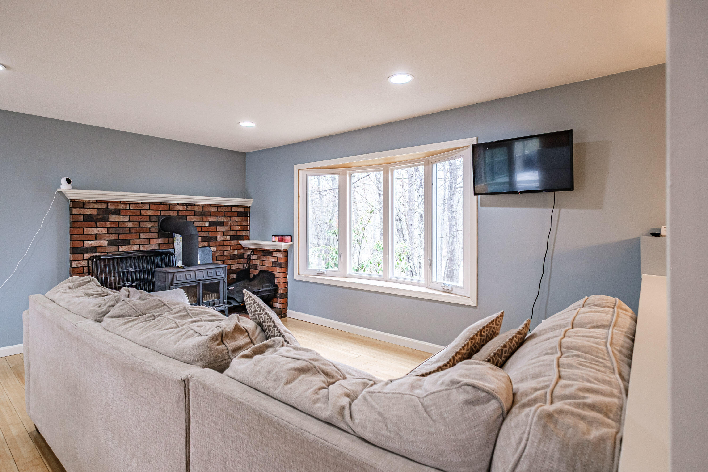 71 Egypt Road Gray ME 04039