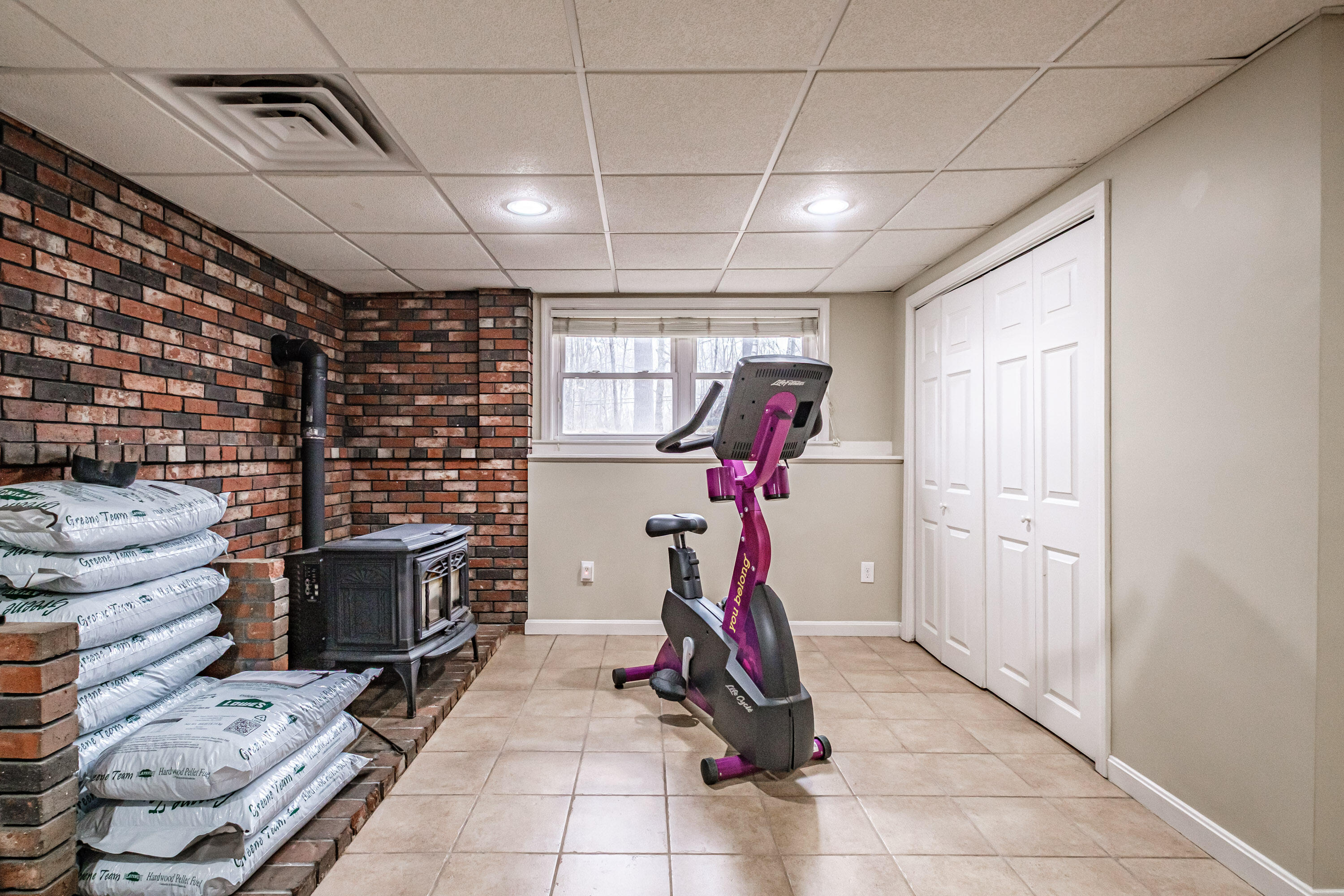 71 Egypt Road Gray ME 04039