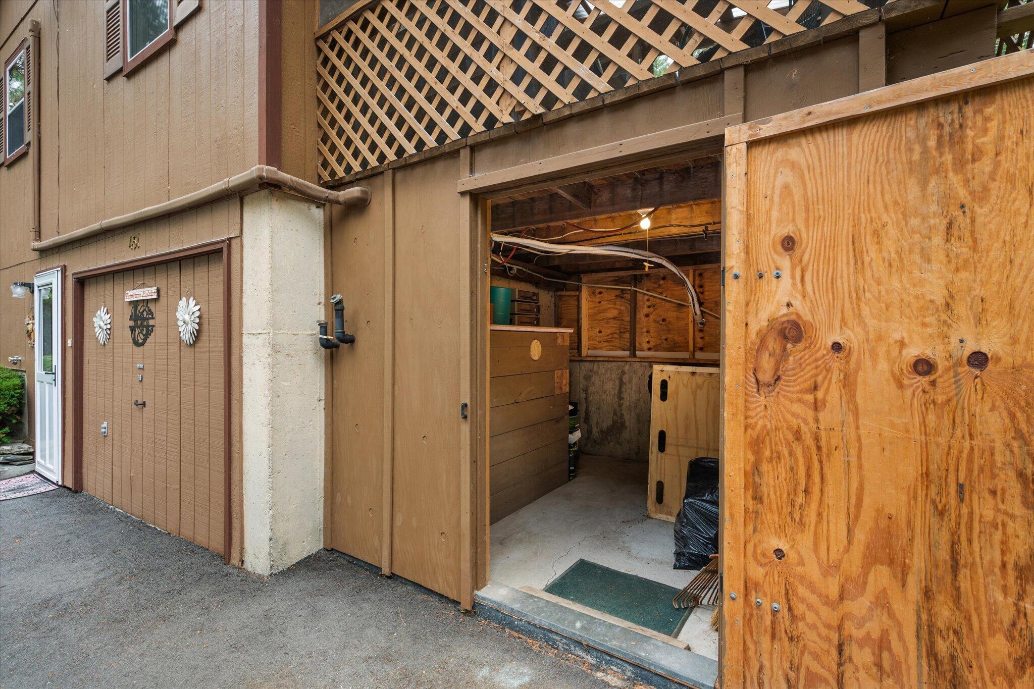 451 Levenseller Road Holden ME 04429