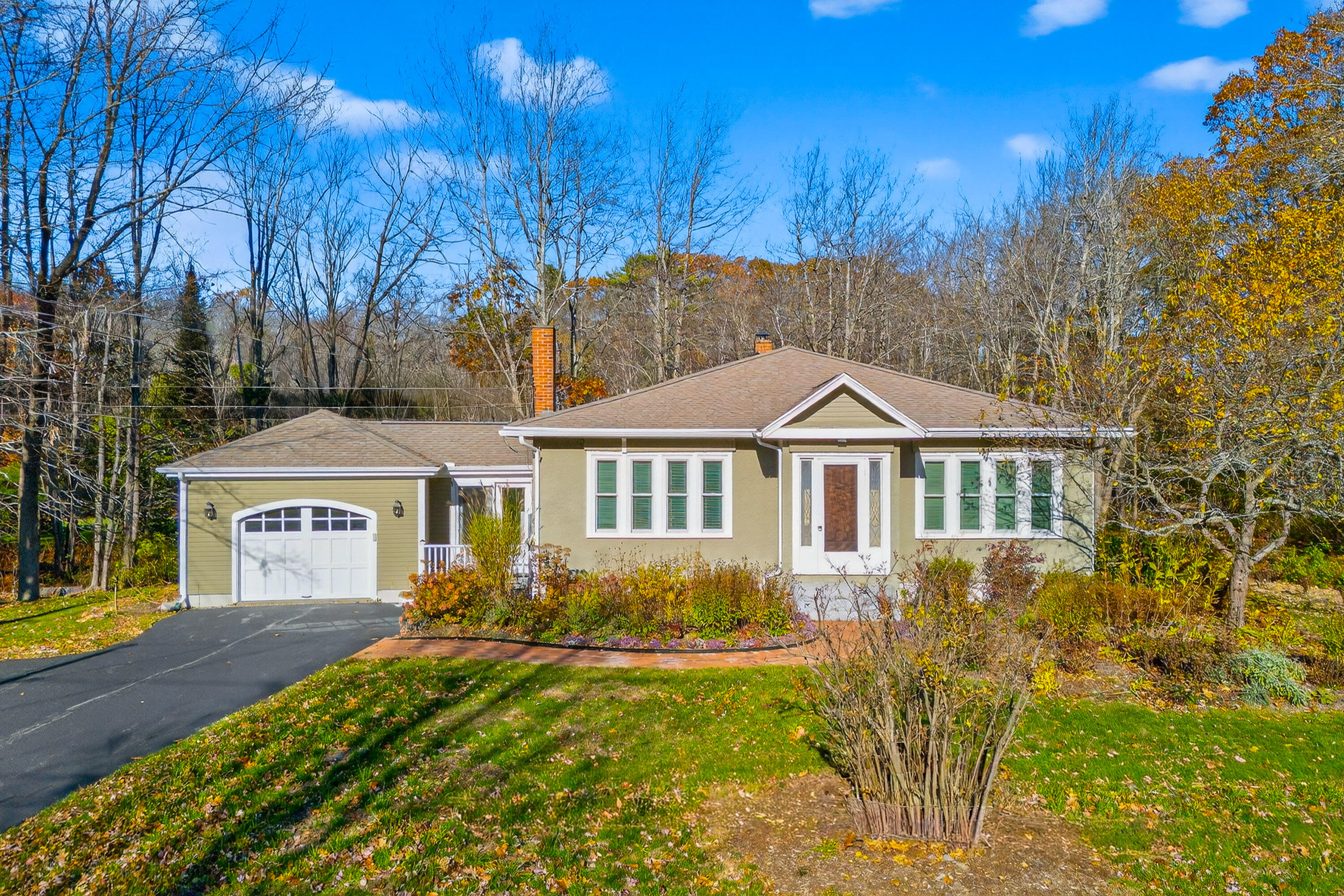 29 Eastman Road Cape Elizabeth ME 04107