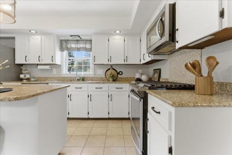 216 Cook Street Auburn ME 04210
