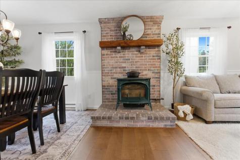 216 Cook Street Auburn ME 04210