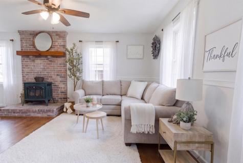216 Cook Street Auburn ME 04210