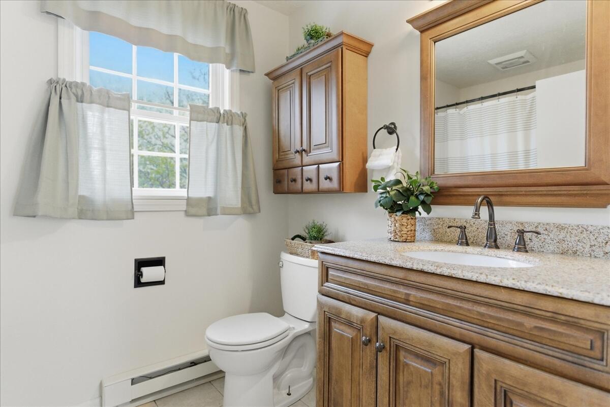 216 Cook Street Auburn ME 04210