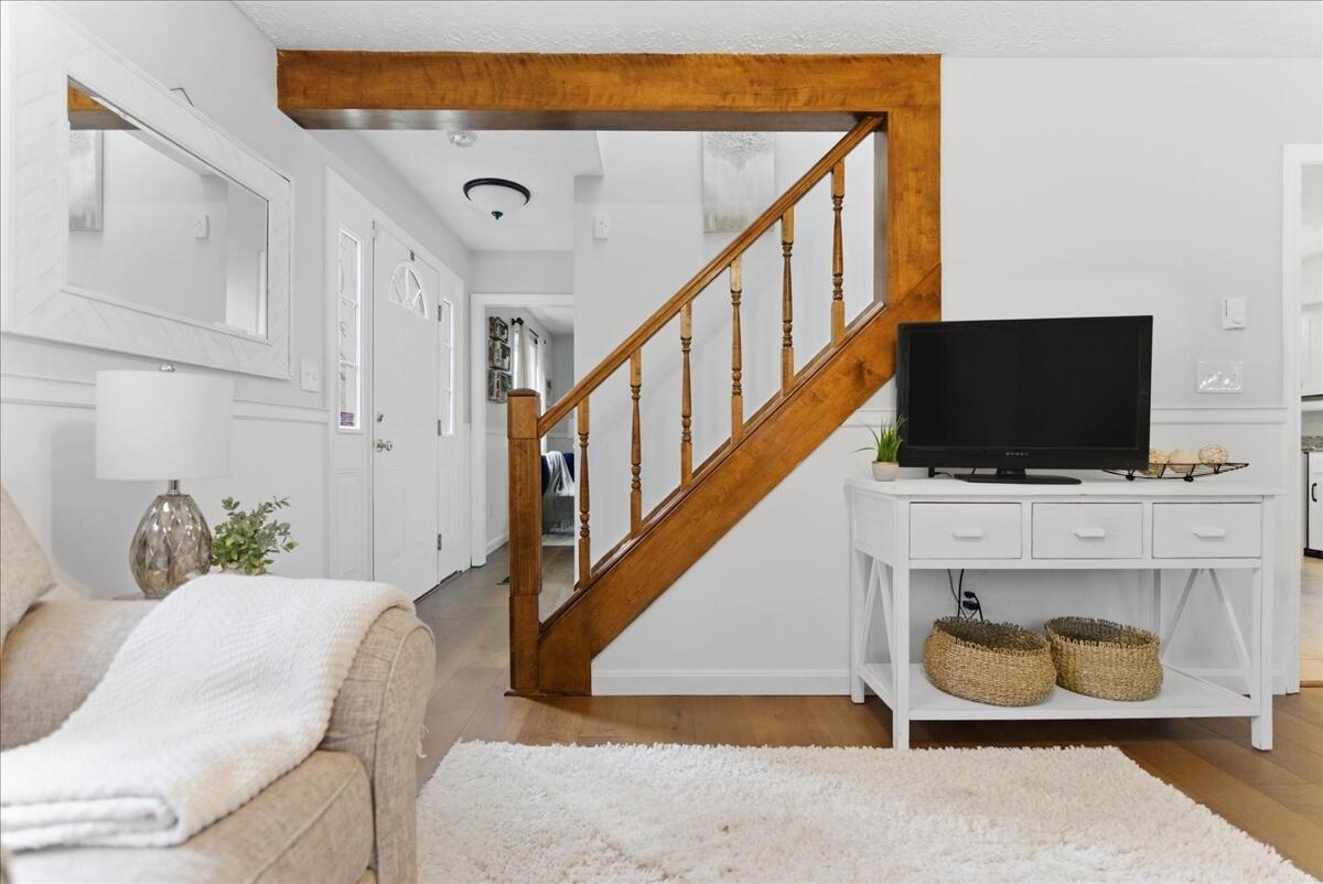 216 Cook Street Auburn ME 04210