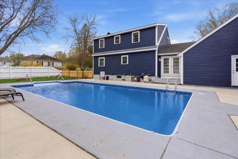 216 Cook Street Auburn ME 04210