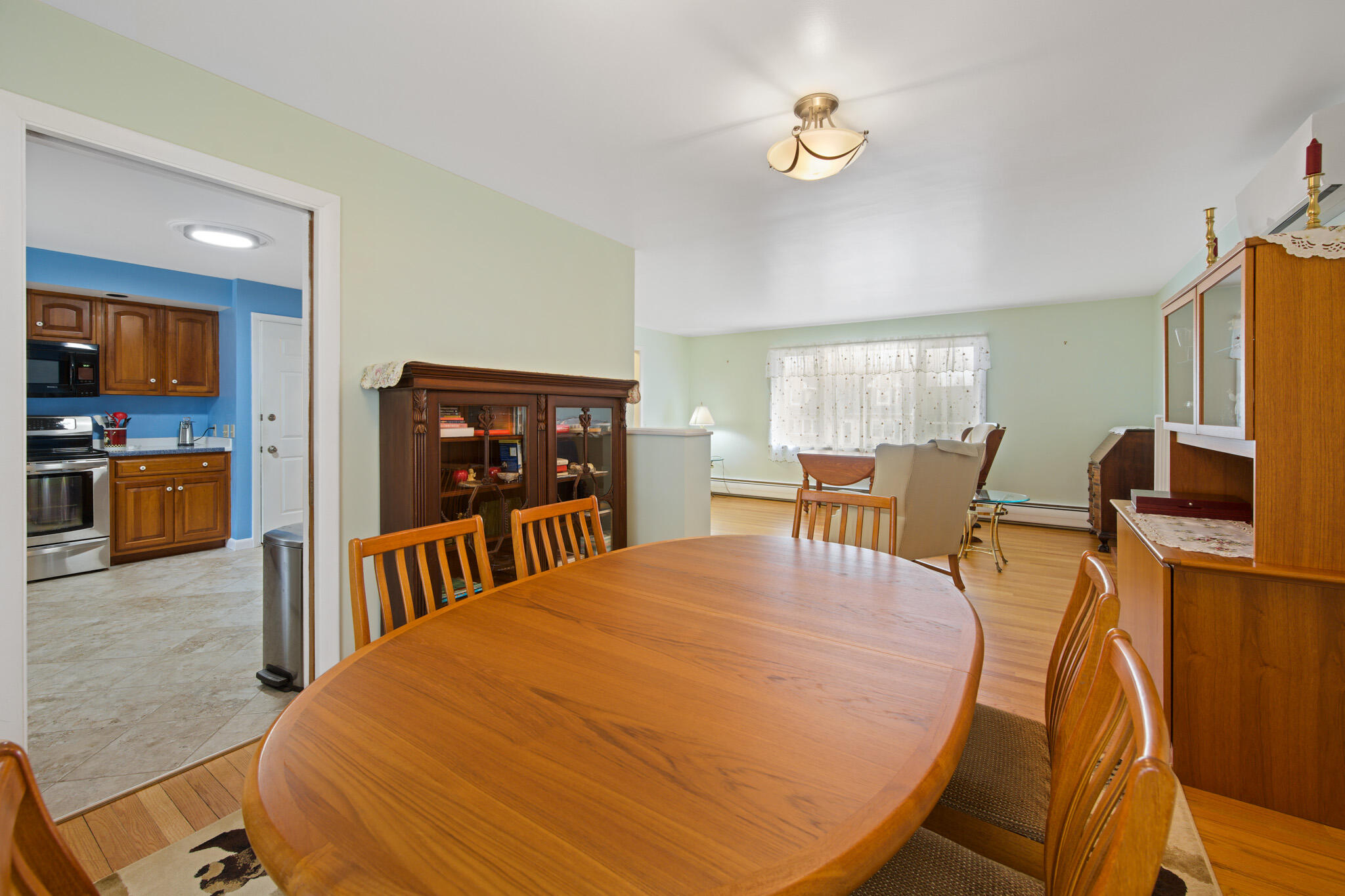 31 Sunset Strip Brewer ME 04412