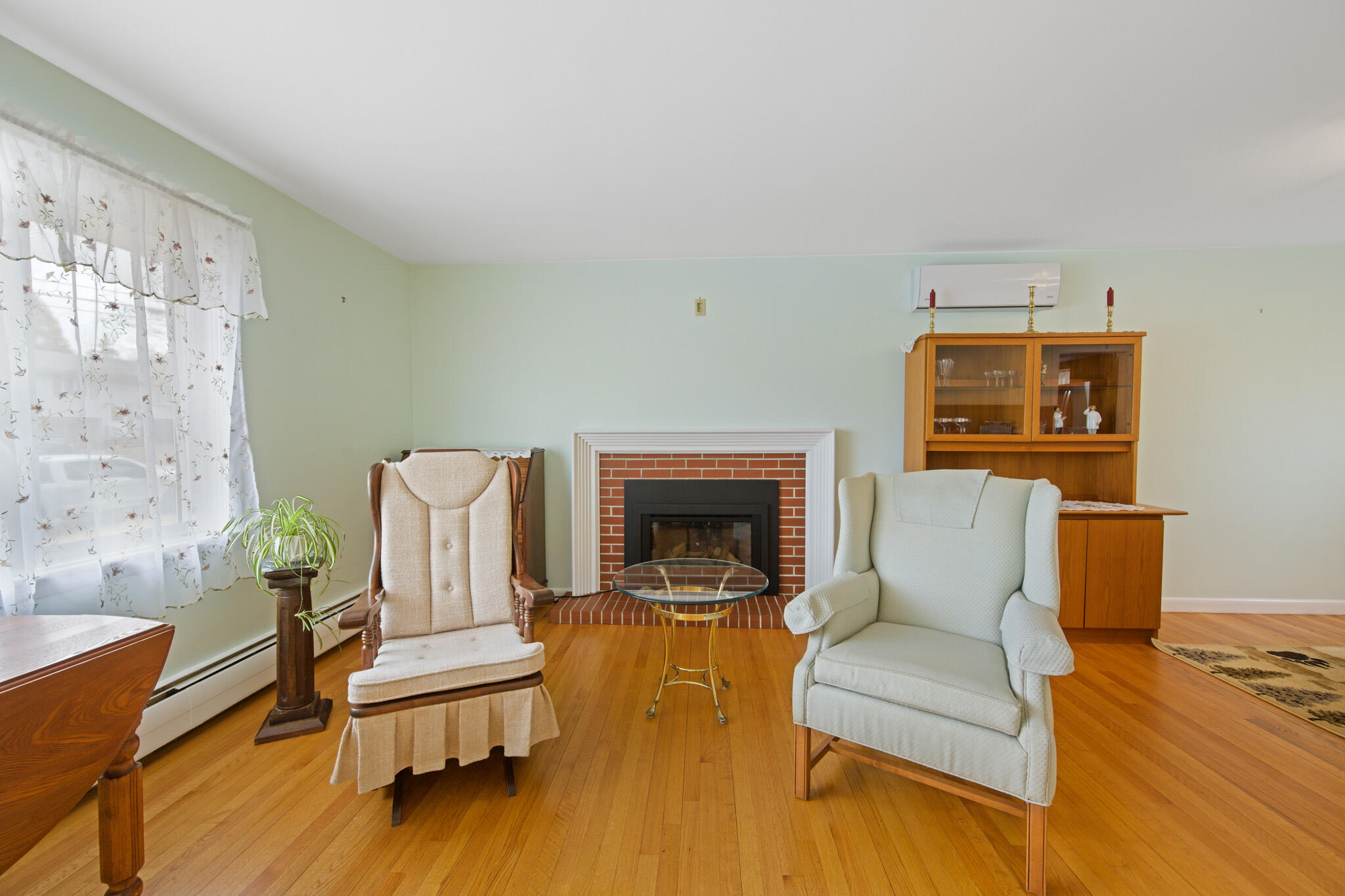 31 Sunset Strip Brewer ME 04412