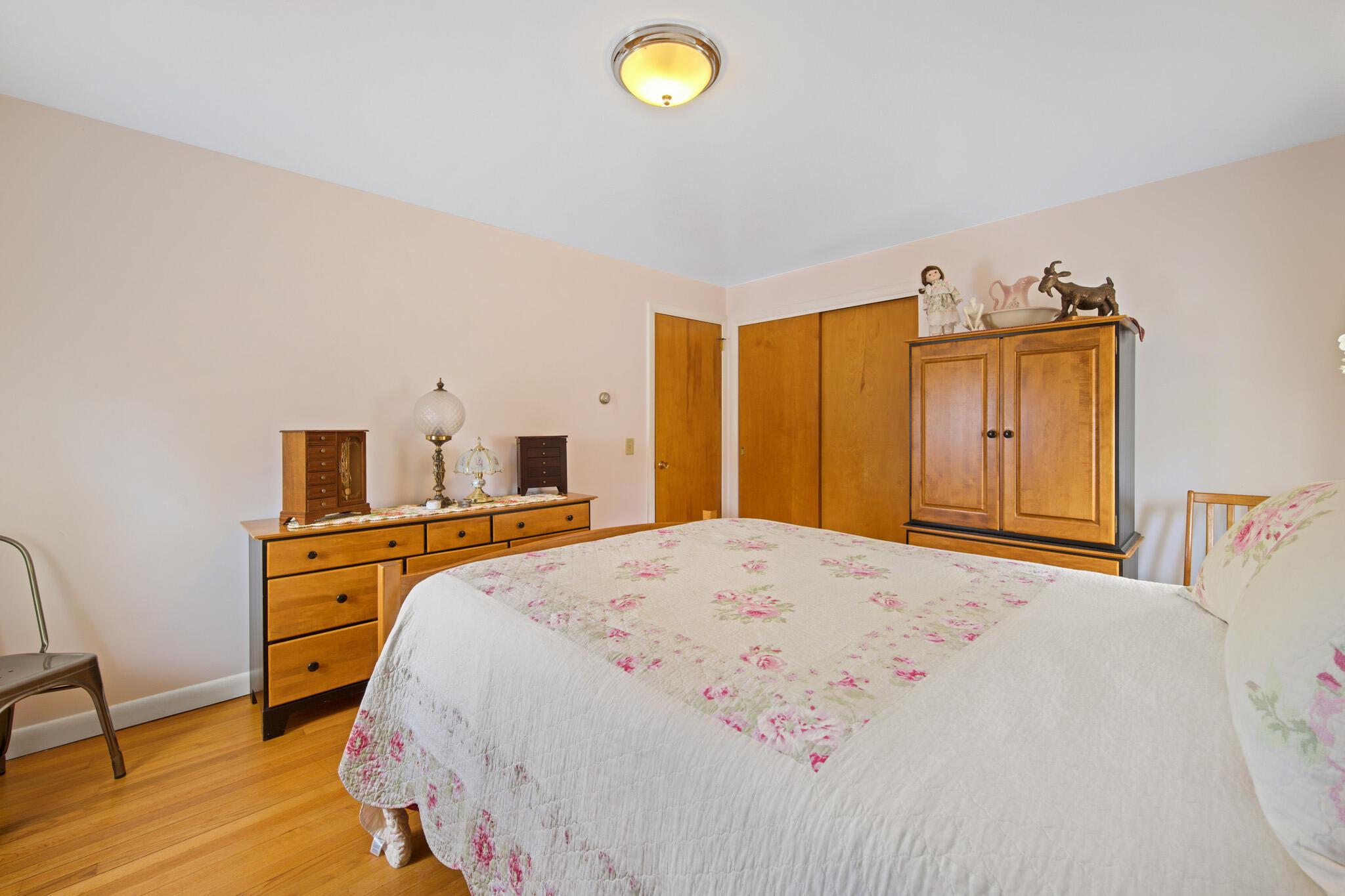 31 Sunset Strip Brewer ME 04412