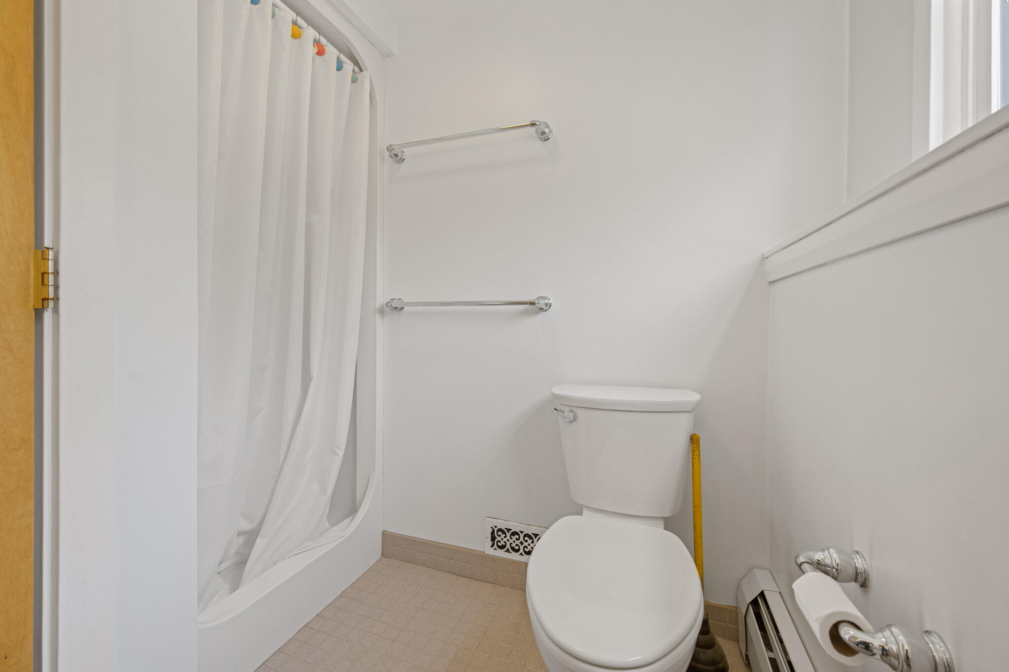 31 Sunset Strip Brewer ME 04412