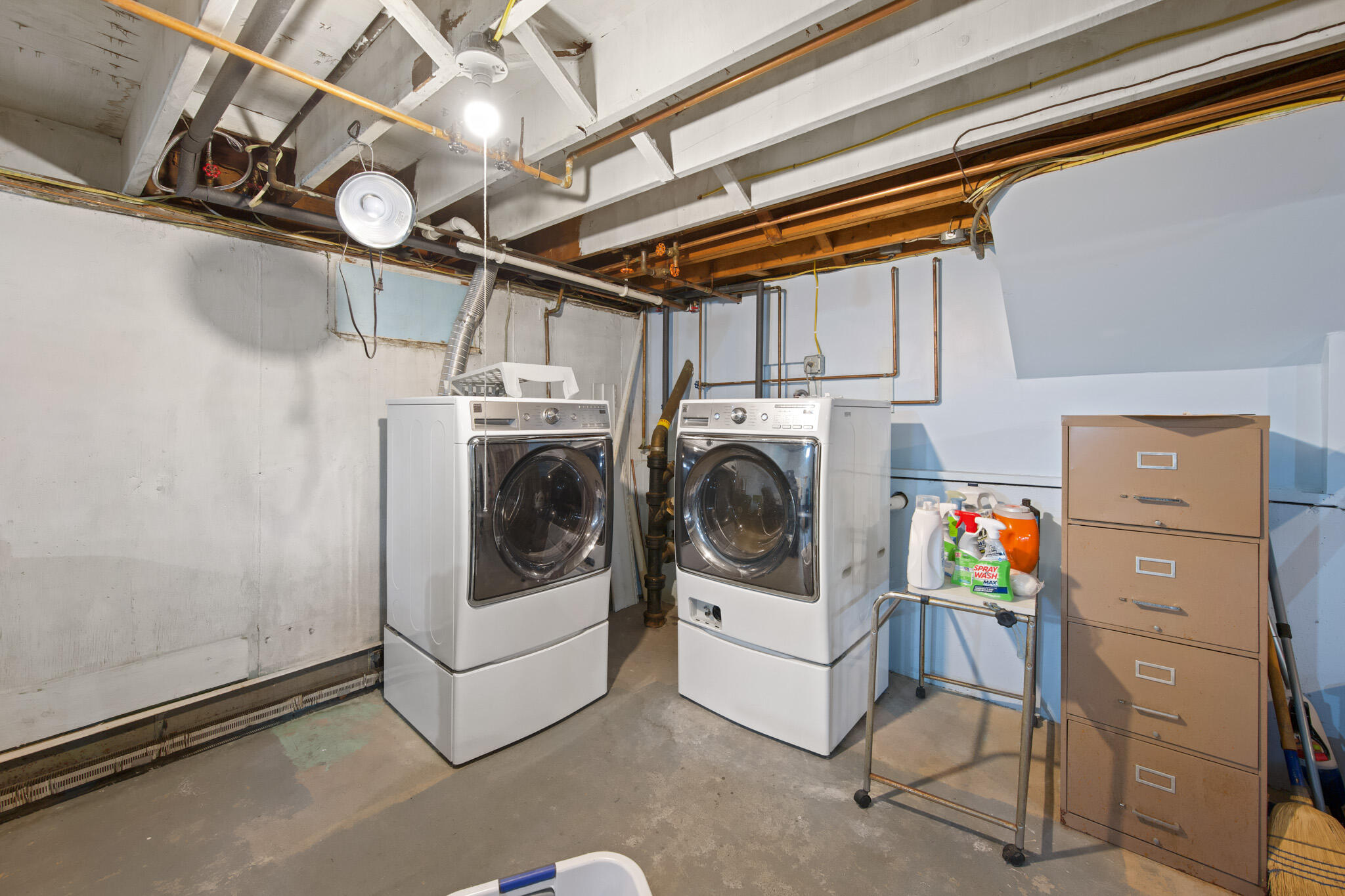 31 Sunset Strip Brewer ME 04412