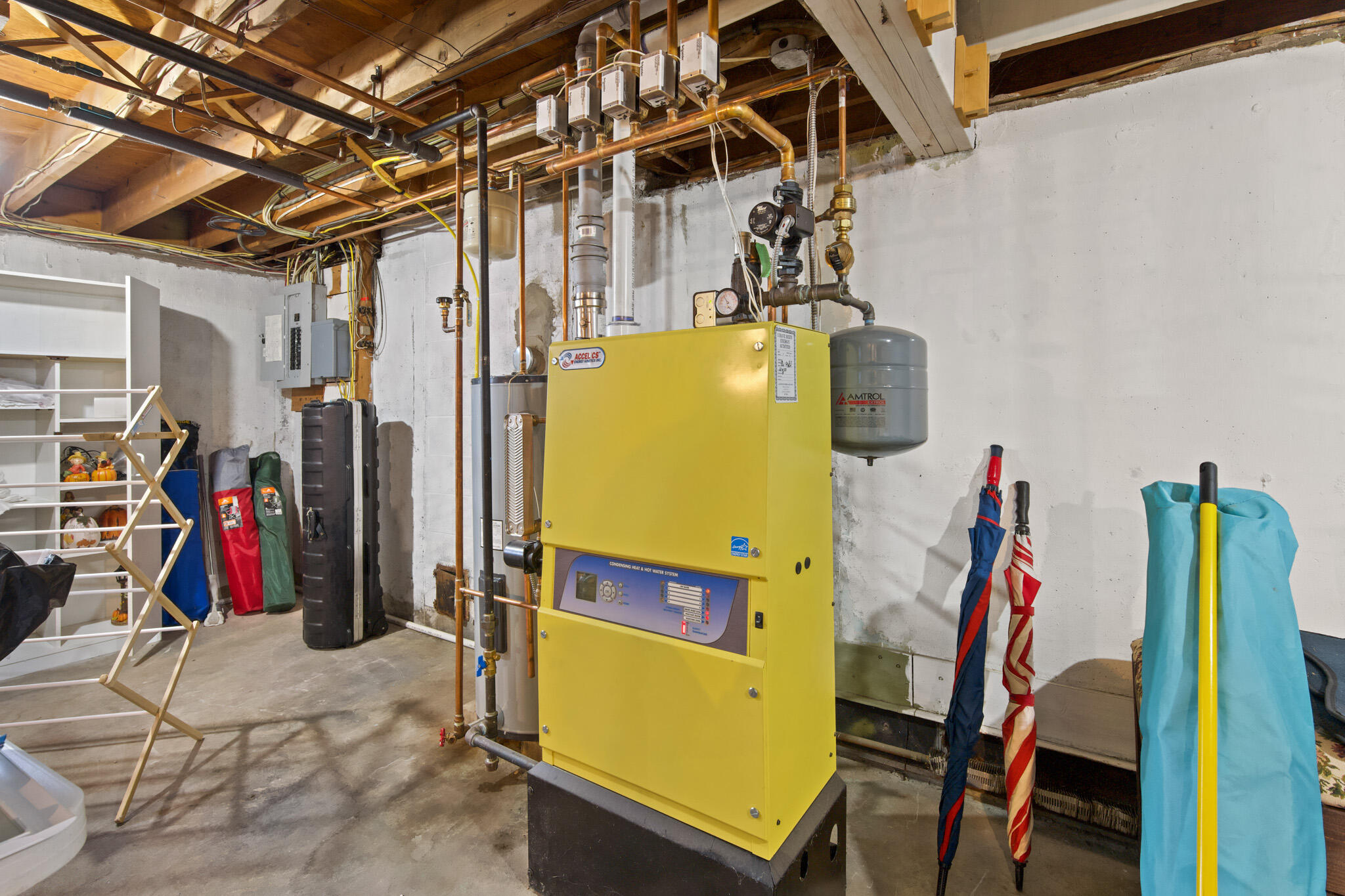 31 Sunset Strip Brewer ME 04412