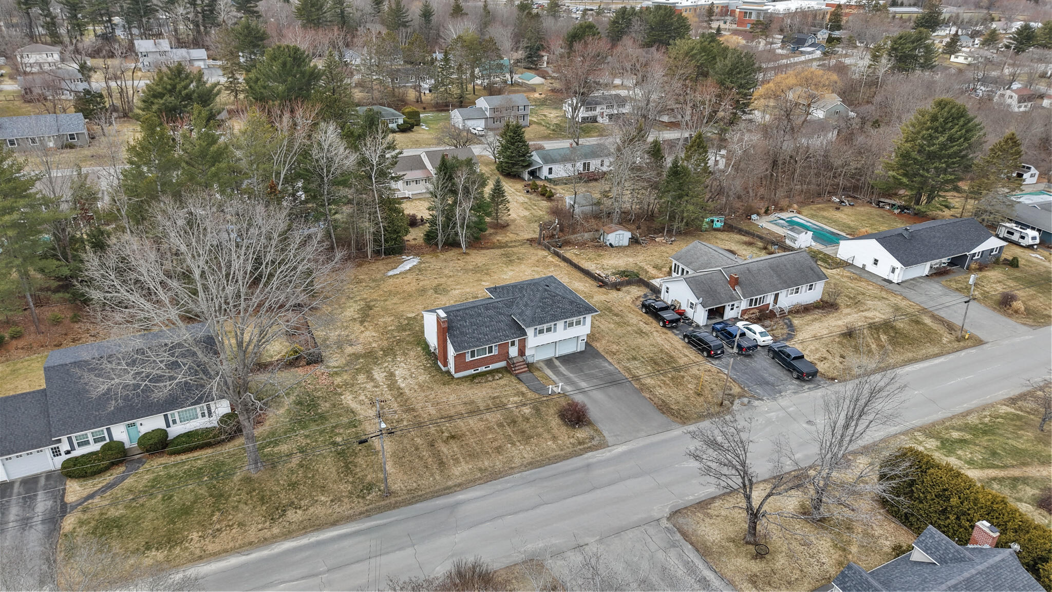 31 Sunset Strip Brewer ME 04412