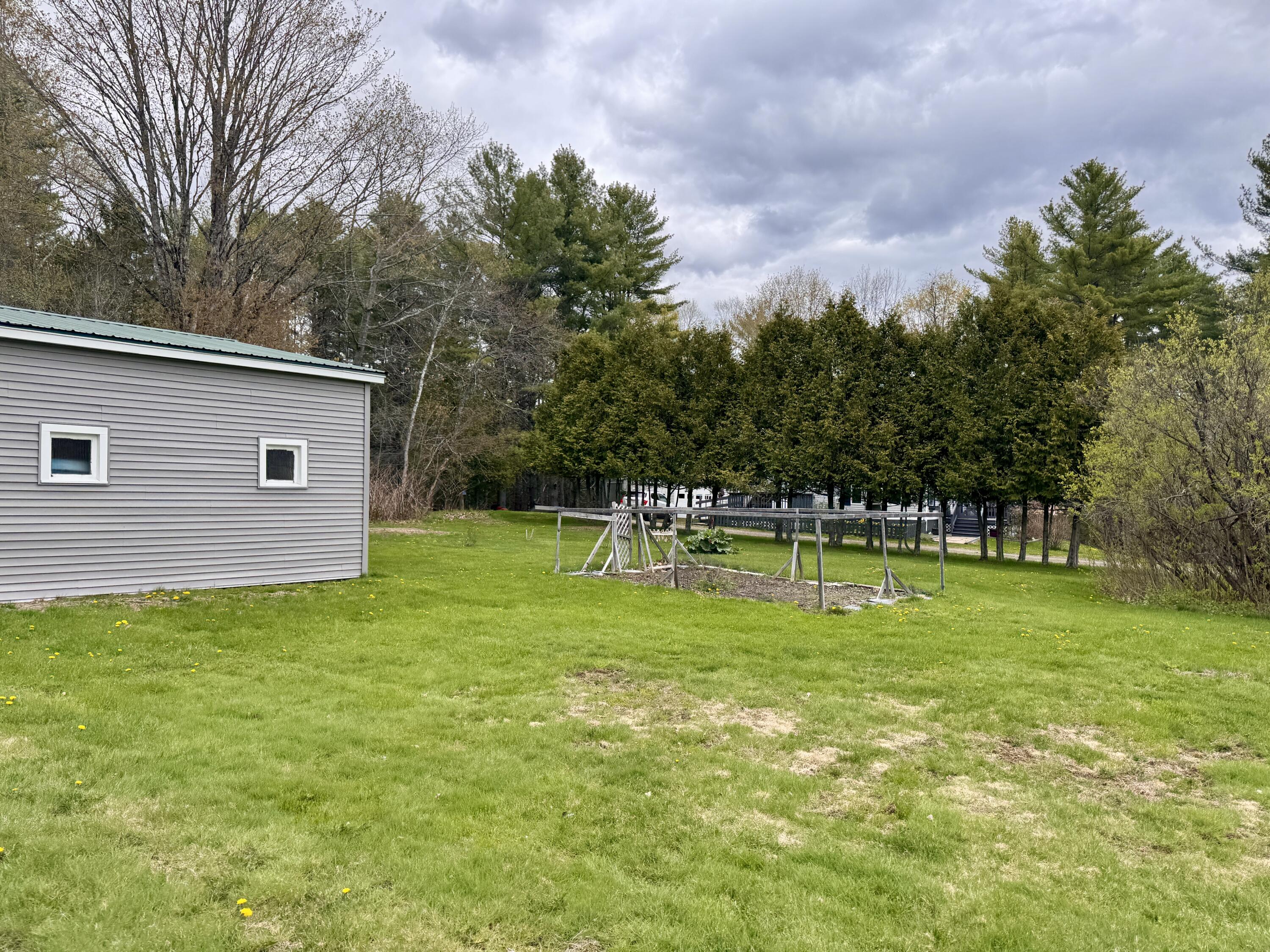 17 Old Pond Road Dexter ME 04930