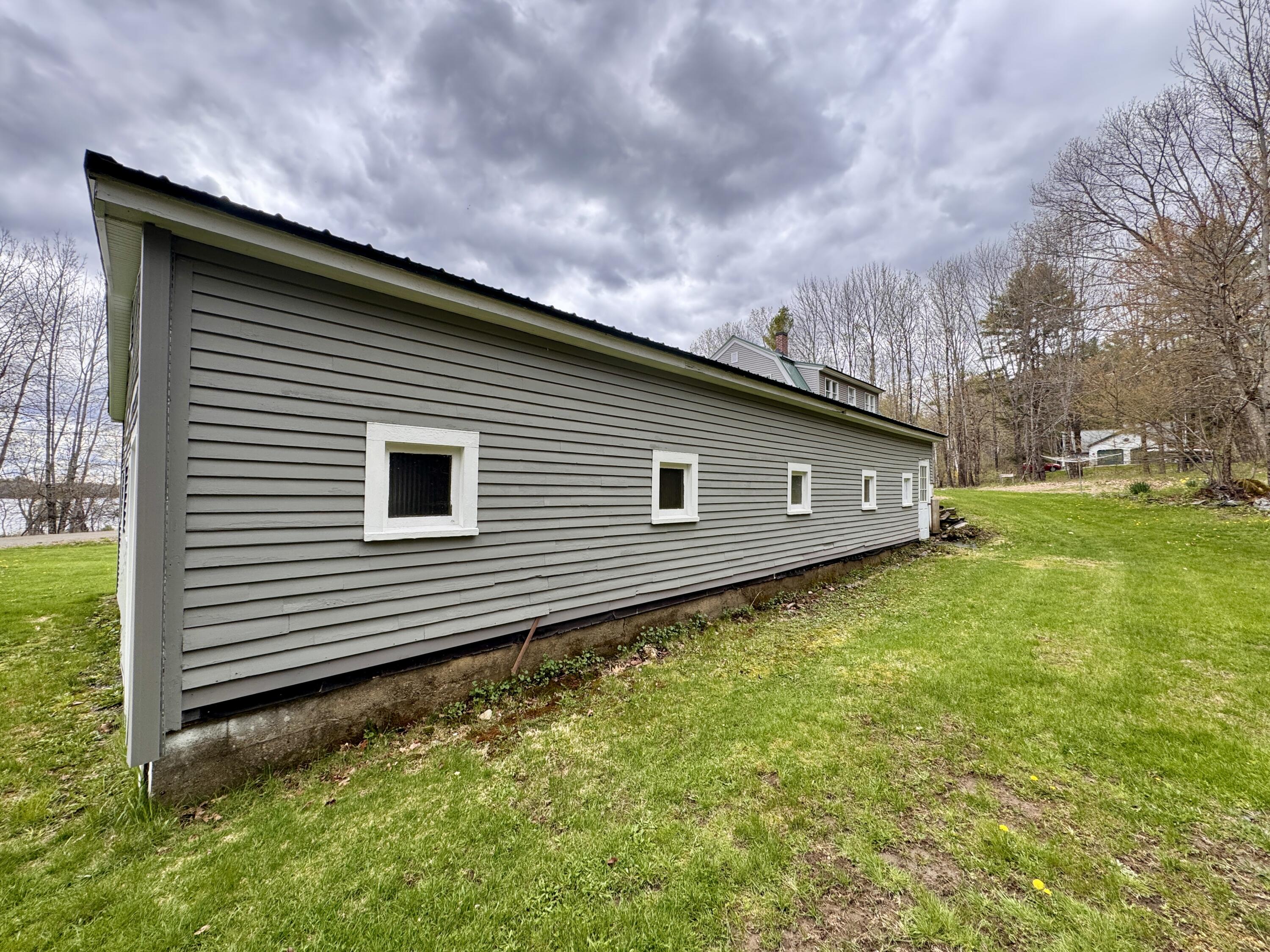 17 Old Pond Road Dexter ME 04930