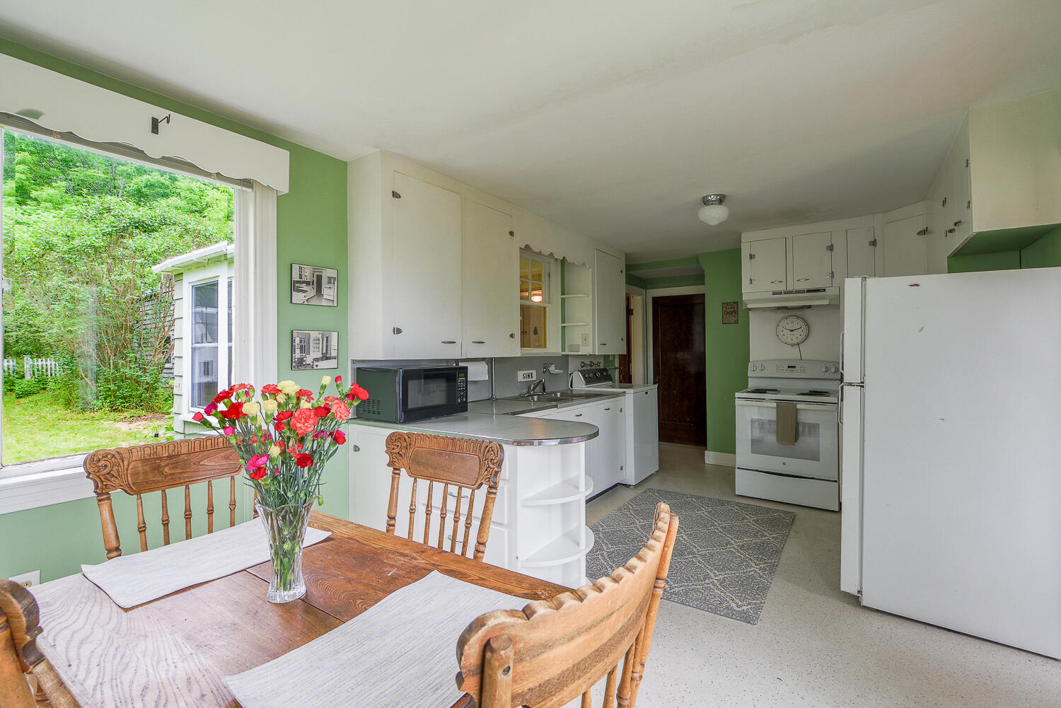 69 W Meadow Road Rockland ME 04841