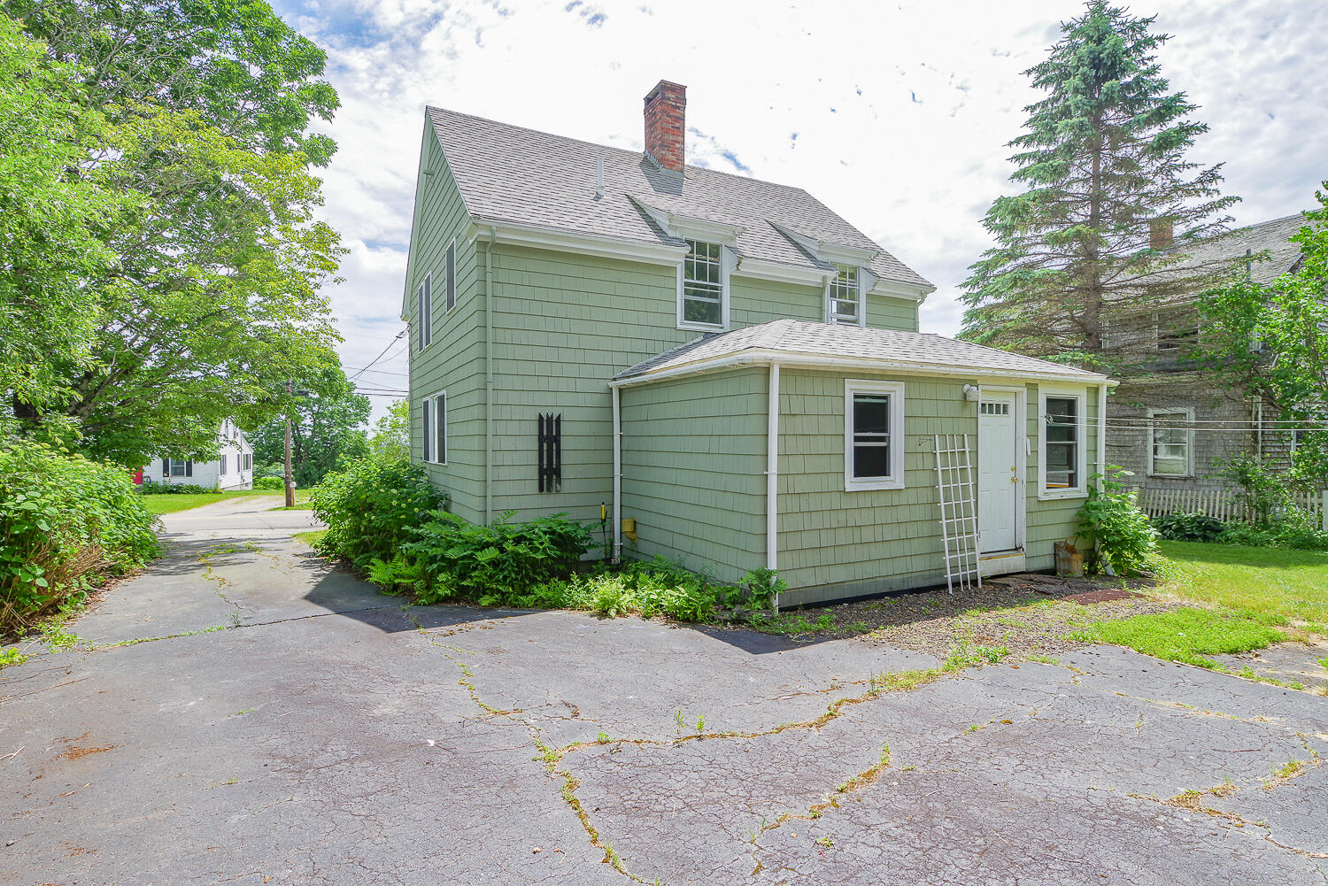 69 W Meadow Road Rockland ME 04841