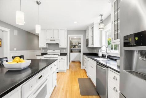 8 Elbridge Oliver Way Scarborough ME 04074