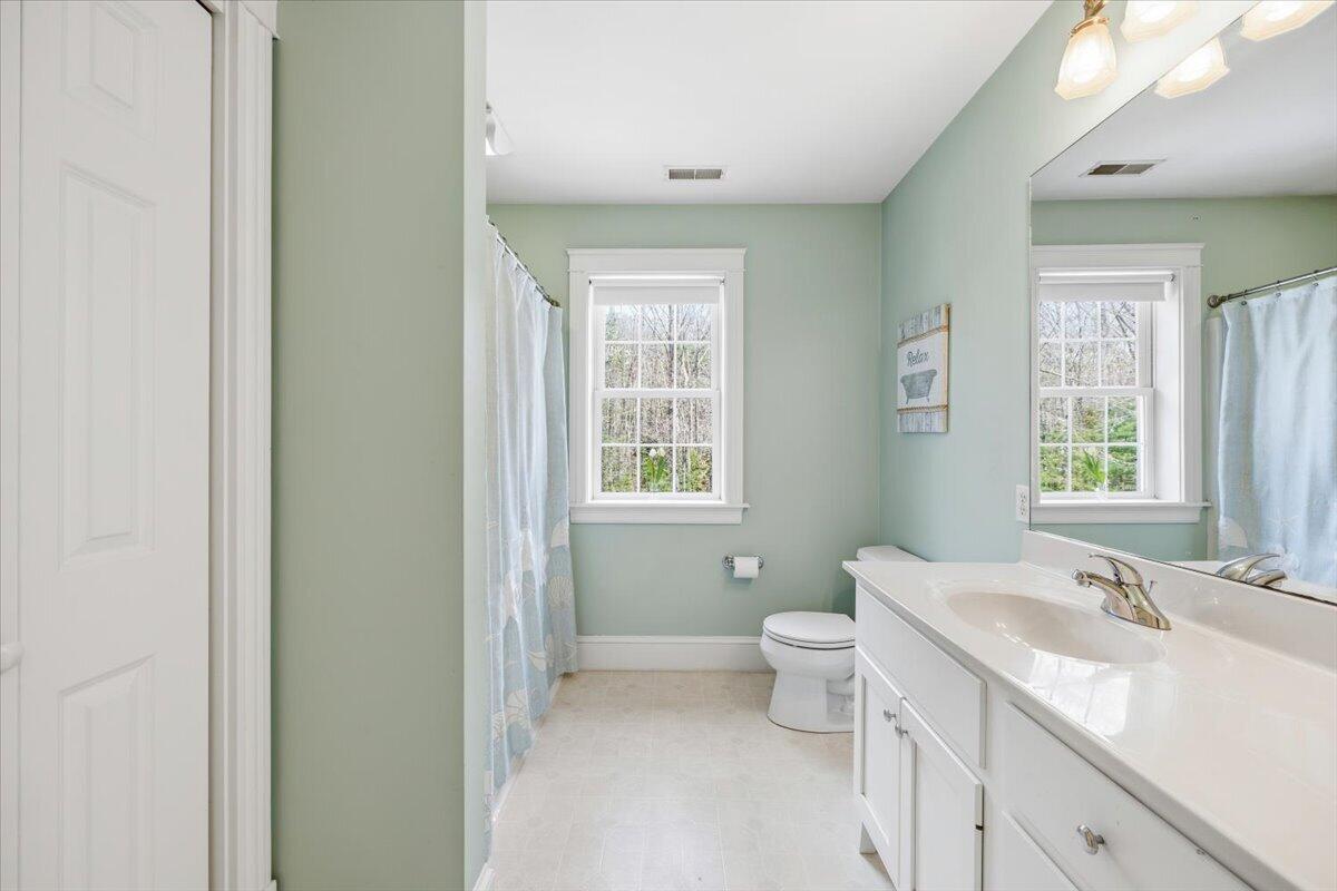 8 Elbridge Oliver Way Scarborough ME 04074