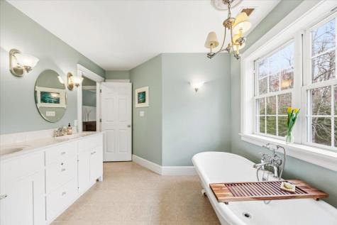 8 Elbridge Oliver Way Scarborough ME 04074