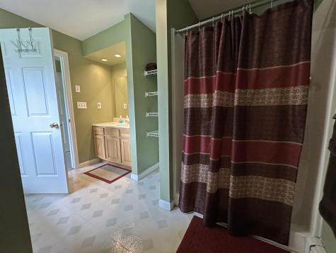 15 Cooley Lane Ogunquit ME 03907