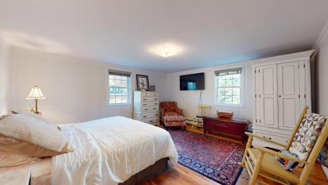 21 Woodside Drive Lewiston ME 04240