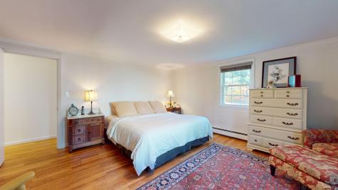 21 Woodside Drive Lewiston ME 04240