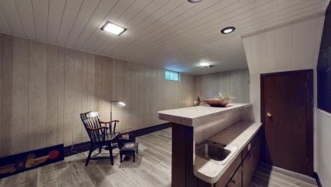 21 Woodside Drive Lewiston ME 04240