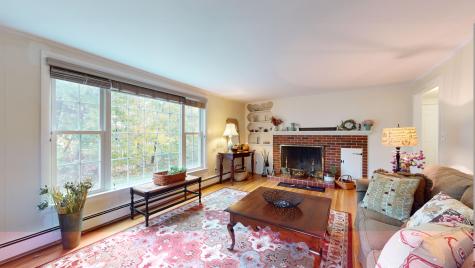 21 Woodside Drive Lewiston ME 04240