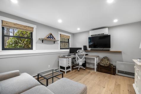 7 Camden Avenue York ME 03909