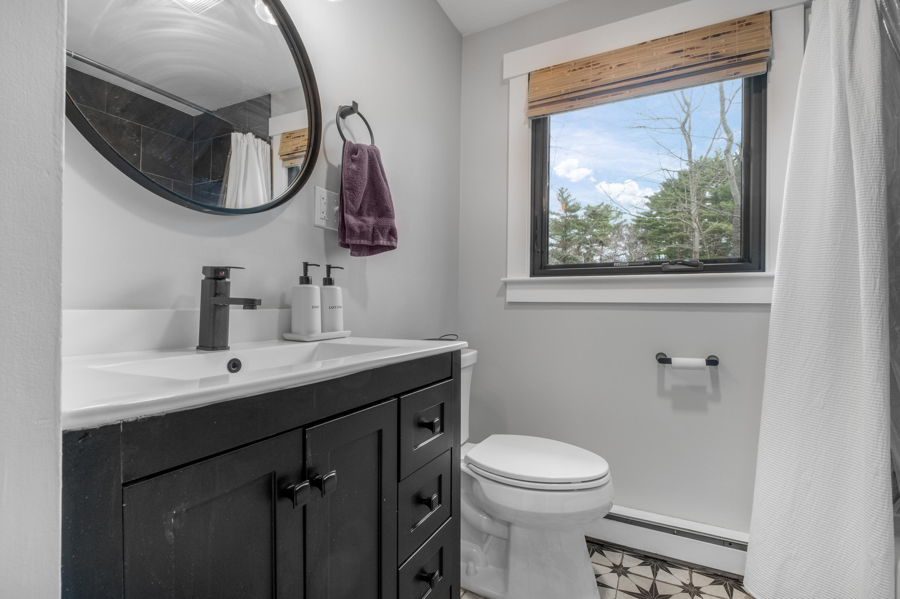 7 Camden Avenue York ME 03909