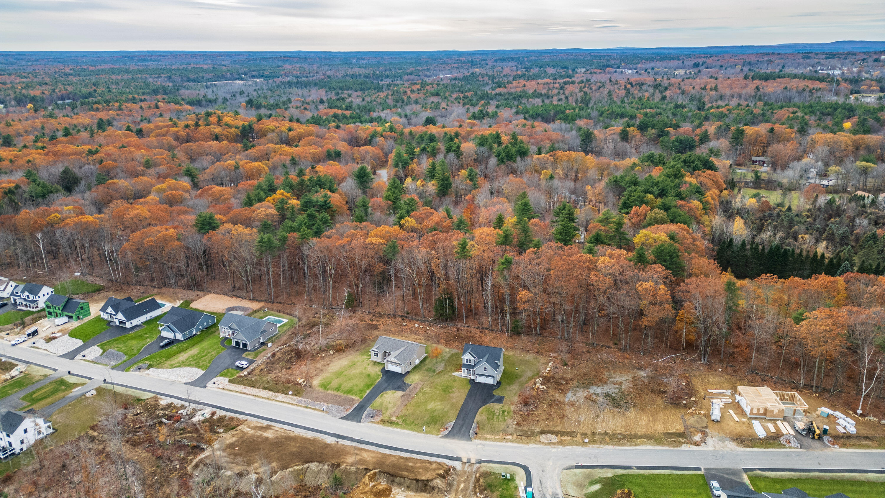 33 Woodbrey Lane Standish ME 04084