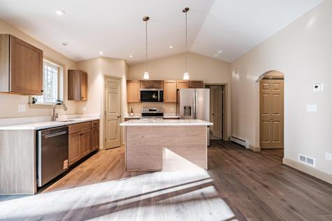 33 Woodbrey Lane Standish ME 04084